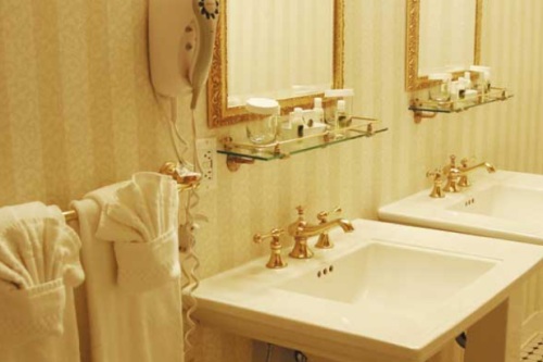 Peery Hotel 005